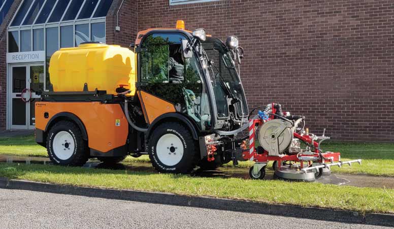 applications - multihog tractor with street cleaner - gallery 2