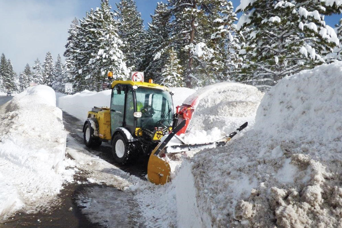 case-study-multihog-and-snow-blower-for-incline-village-gid--gallery 2
